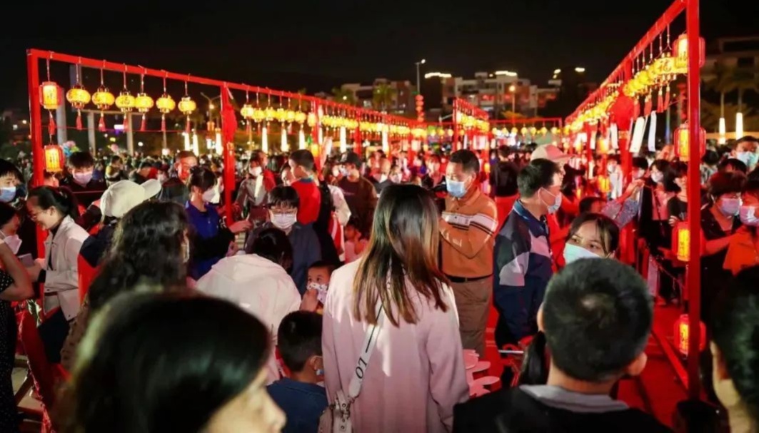 BOB彩票官网海南昌江发布五一假期活动预告：摘芒果玩赛事海边撒欢……(图4)