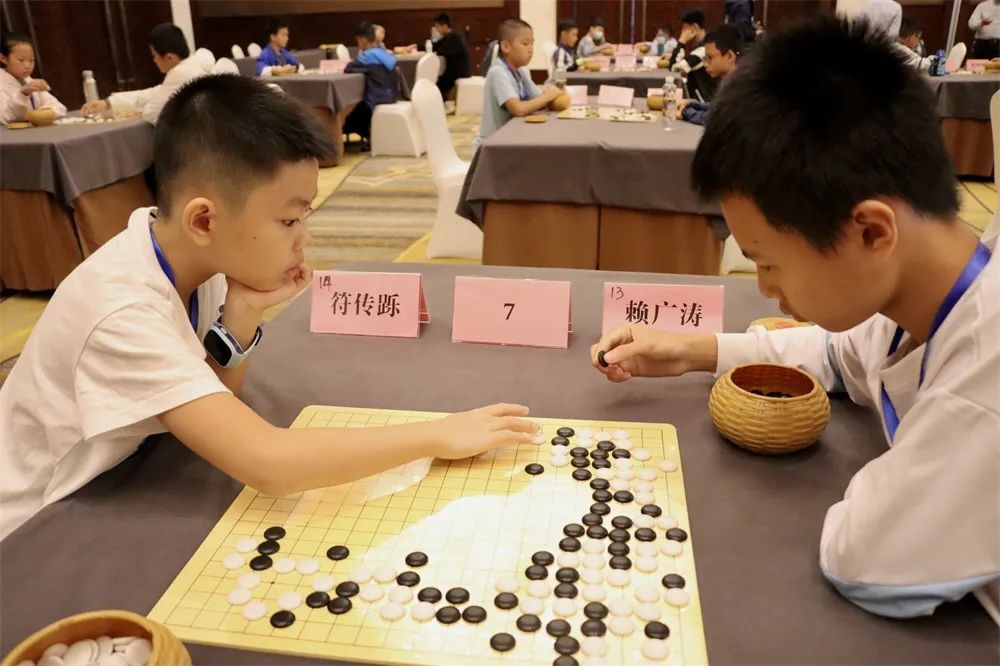 BOB彩票官网海南昌江发布五一假期活动预告：摘芒果玩赛事海边撒欢……(图12)